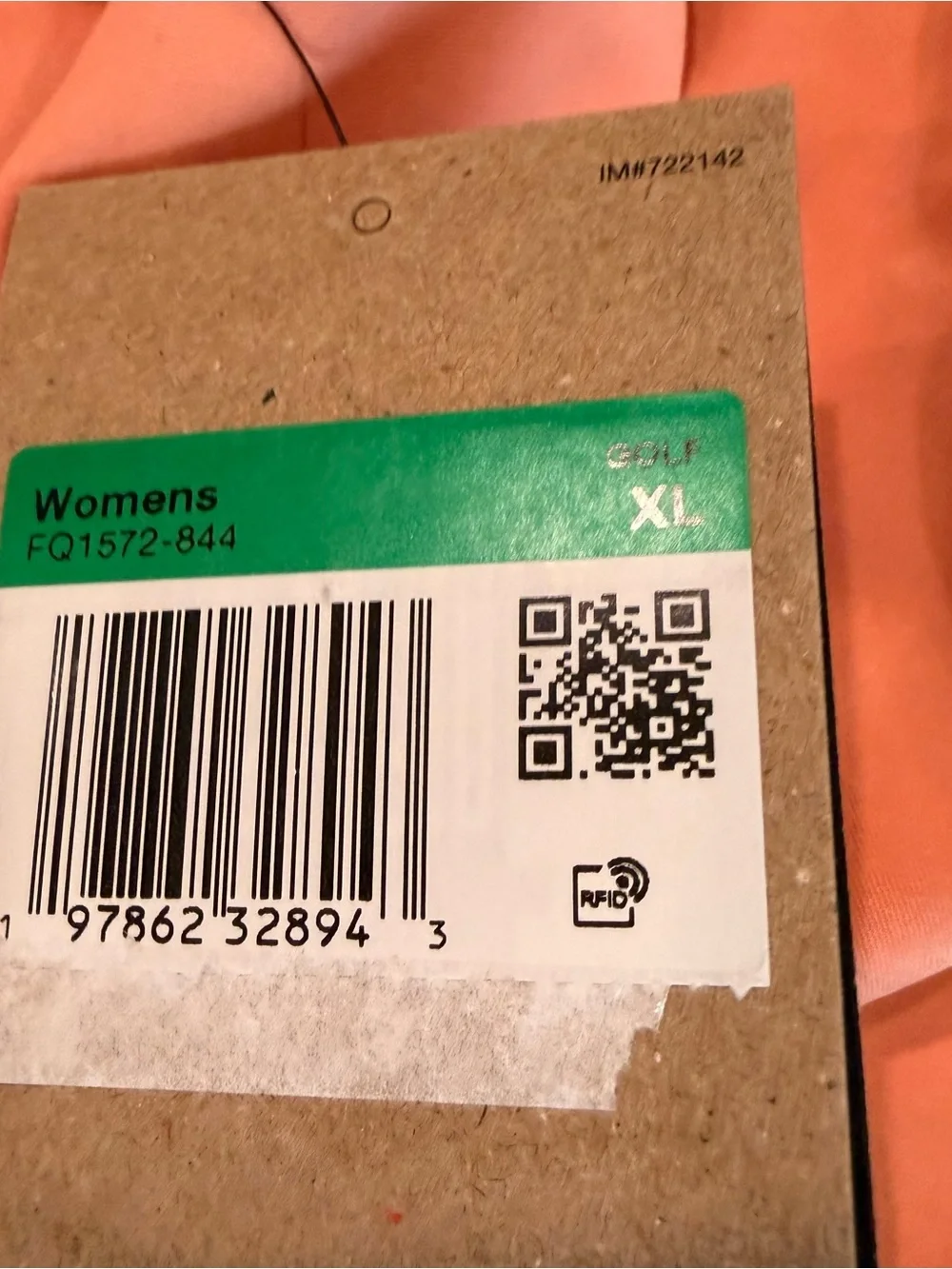 Nike new tags